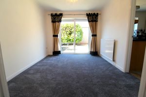 Dining Room- click for photo gallery